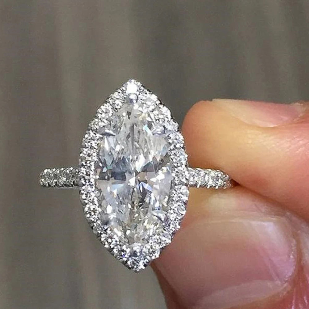 Huitan Gorgeous Single Marquise Cubic Zirconia Women Ring