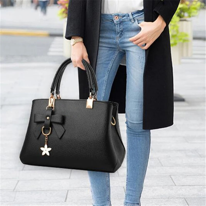 Elegant Women Messenger Bag
