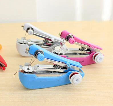 1Pc Portable Mini Manual Sewing Machine