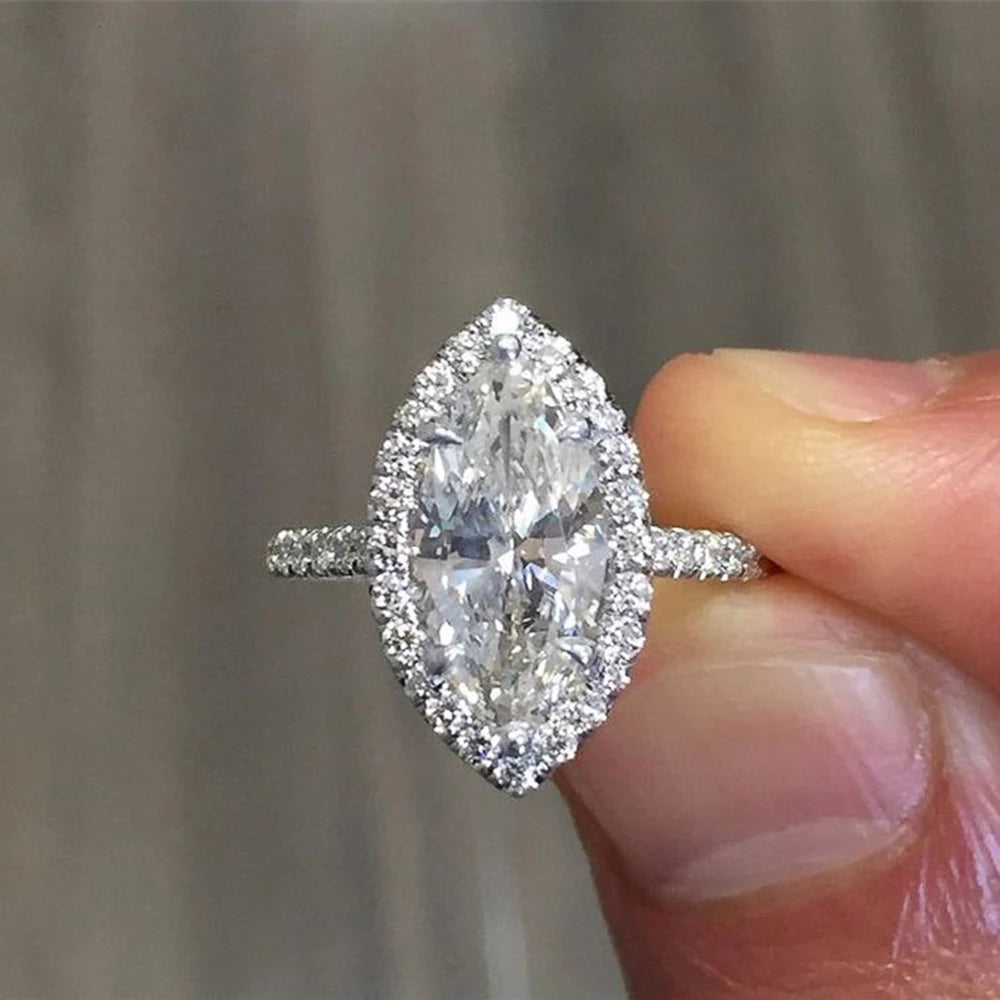 Huitan Gorgeous Single Marquise Cubic Zirconia Women Ring