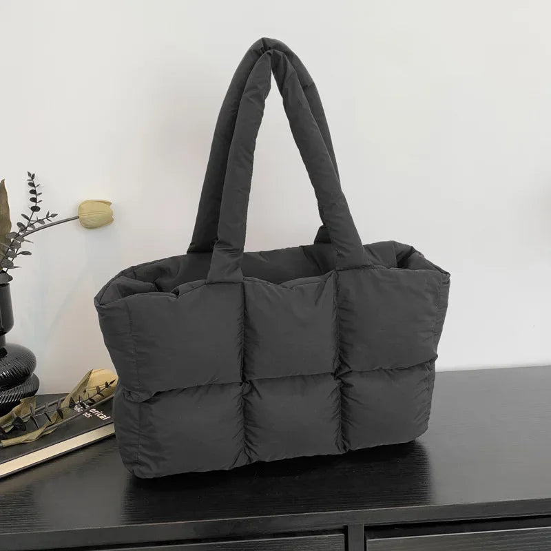 Quilted Large Capacity Tote Shoulder Bag