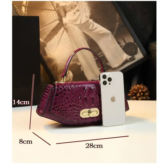 Elegant Women’s Saddle Crossbody Bag