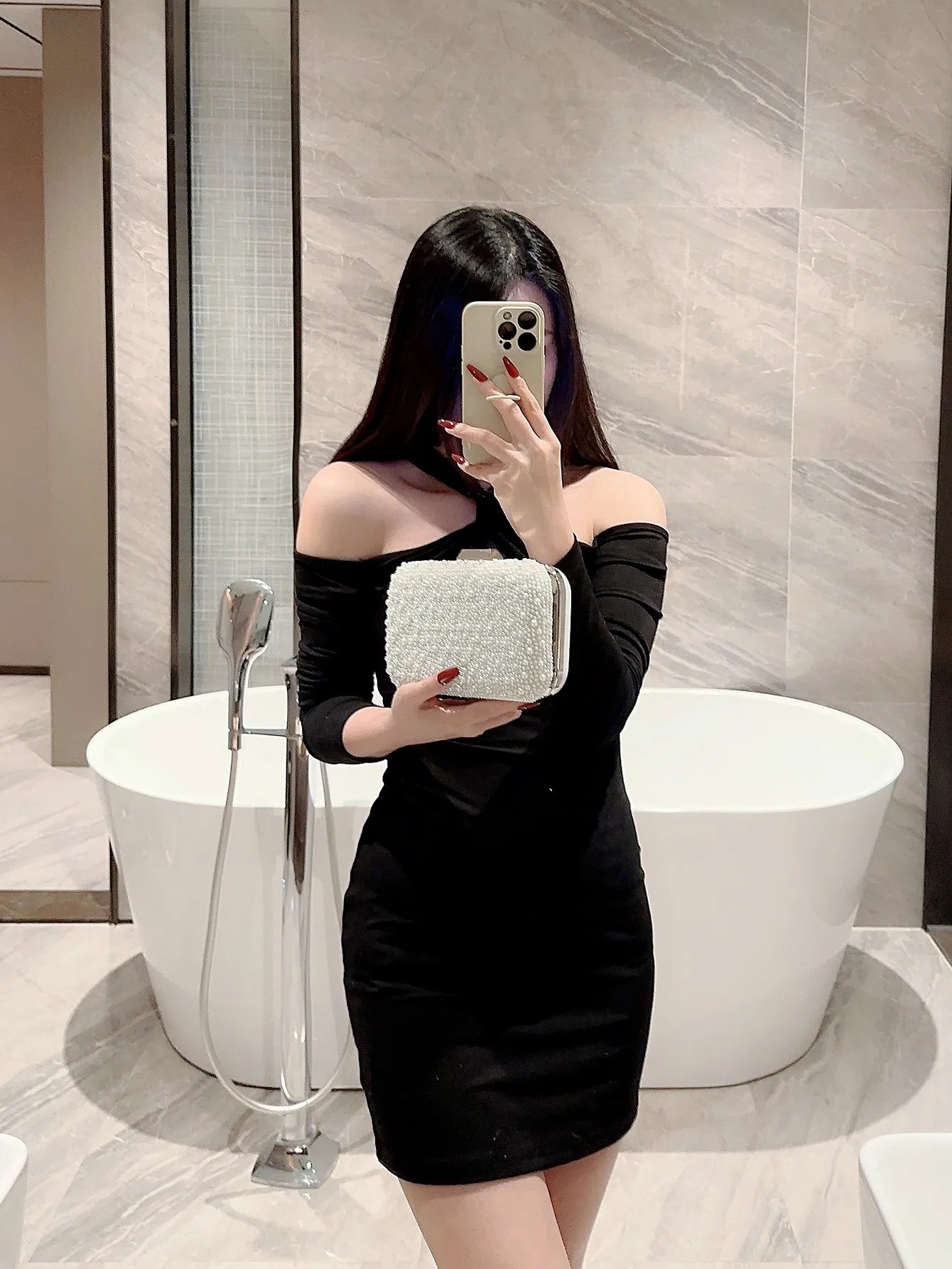 Pearl Square Box Type Evening Bag