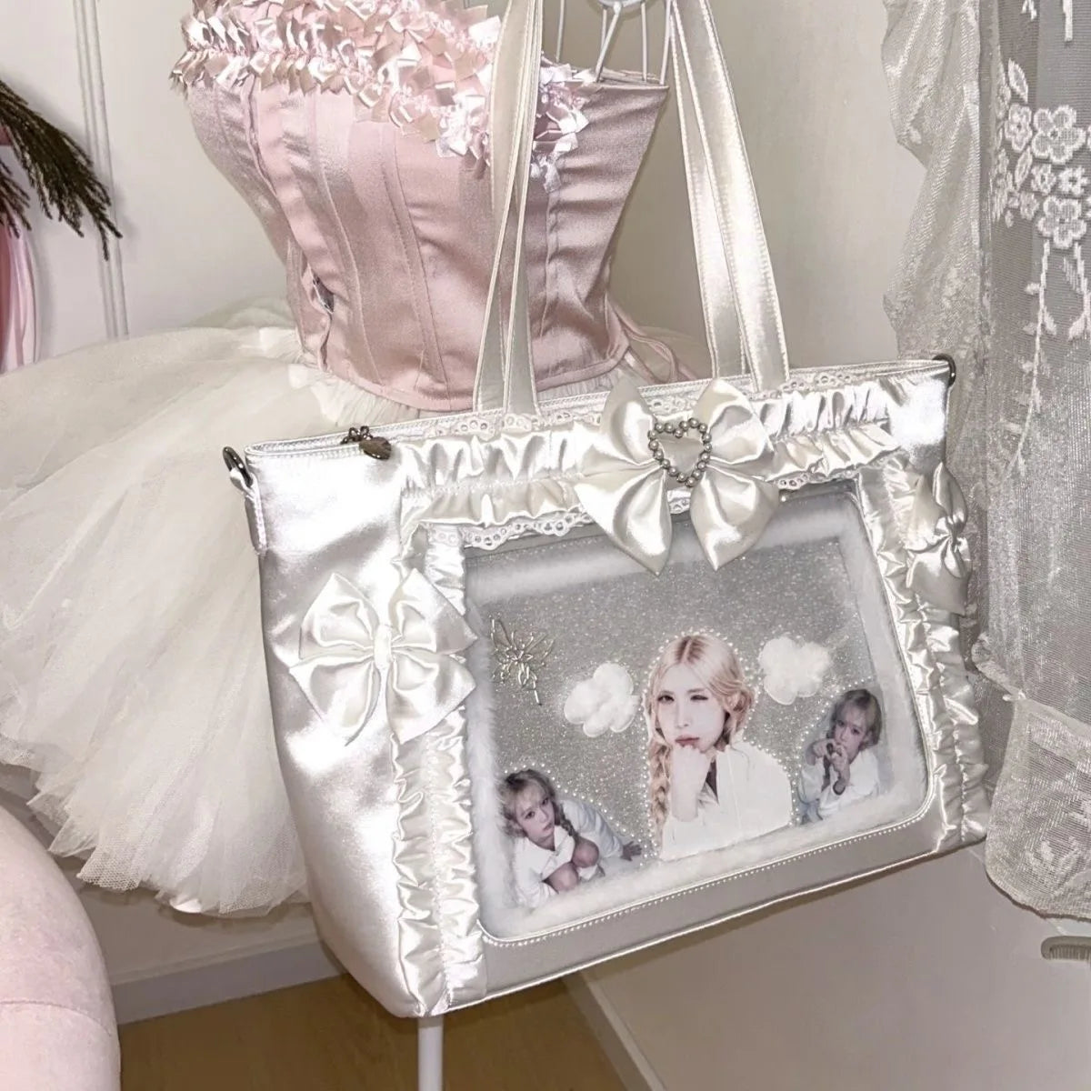 Large Ita Display Handbag with Bow
