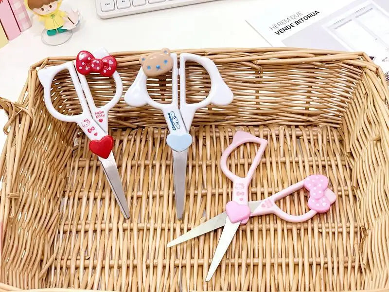 San Liou Cute Cartoon Hello Kitty My Melody Kuromi Scissors