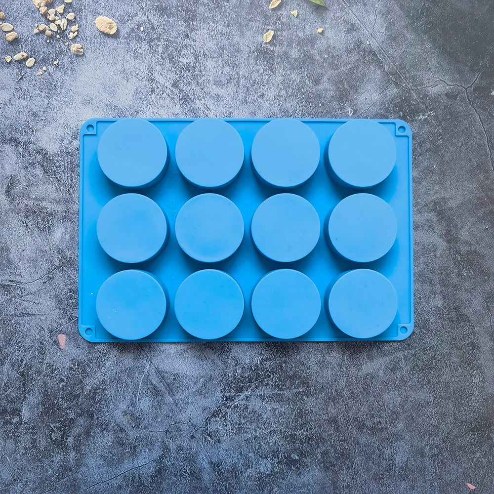 12-Cavity Round Silicone Baking Mold