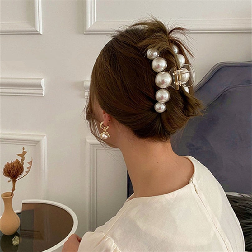 Big Pearls Hair Claw Clips