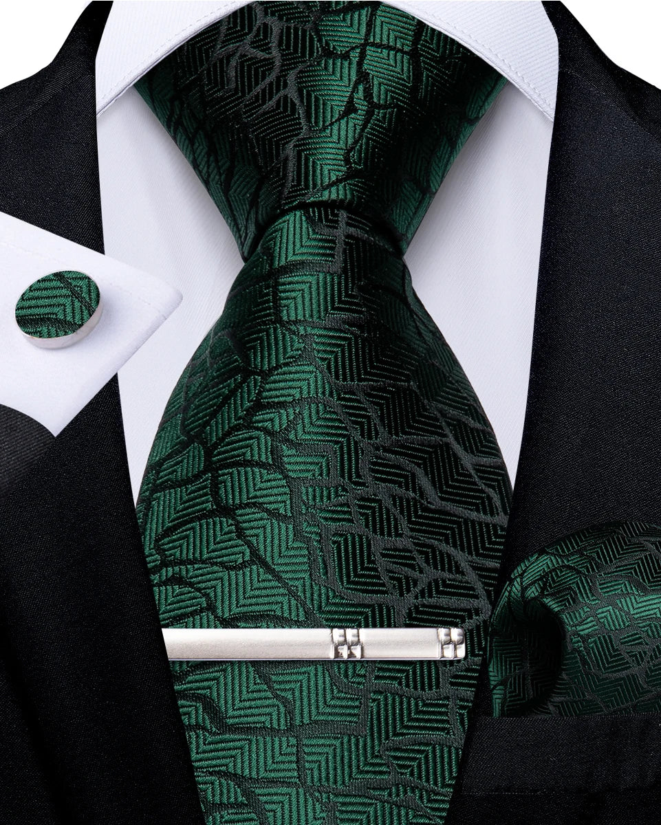 Men's Tie Set with Clip 8cm Necktie Handkerchief Cufflinks