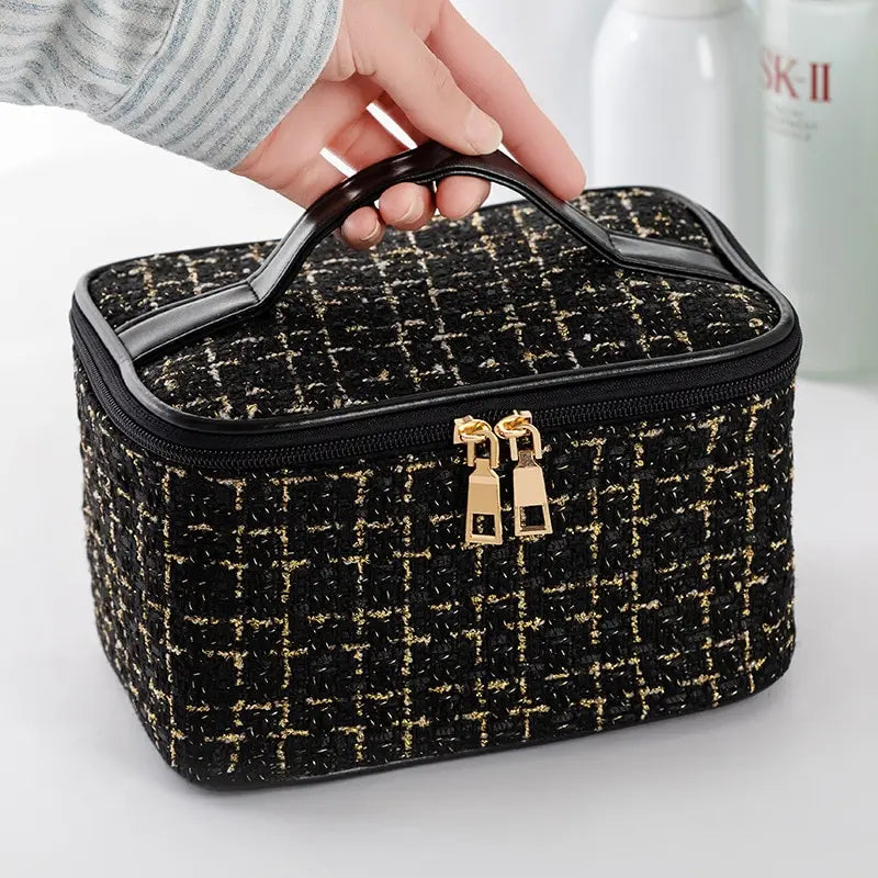 Large Capacity Portable Cosmetic Bag