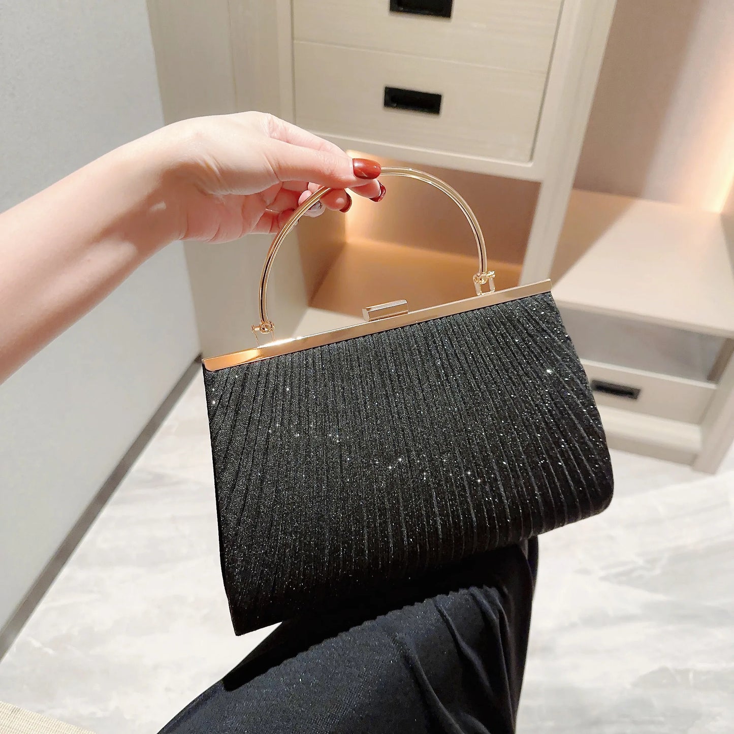 Women's Classic Pleated Evening Bag