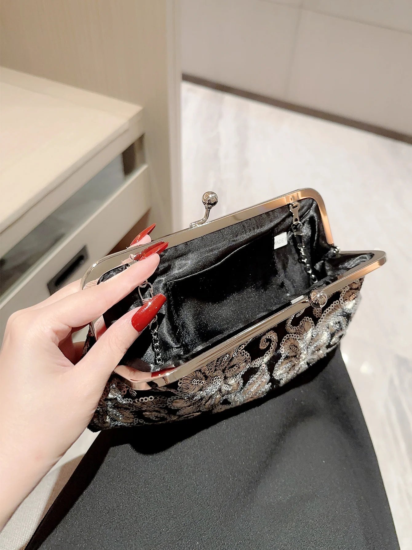 Women's Retro Sequin Evening Bag