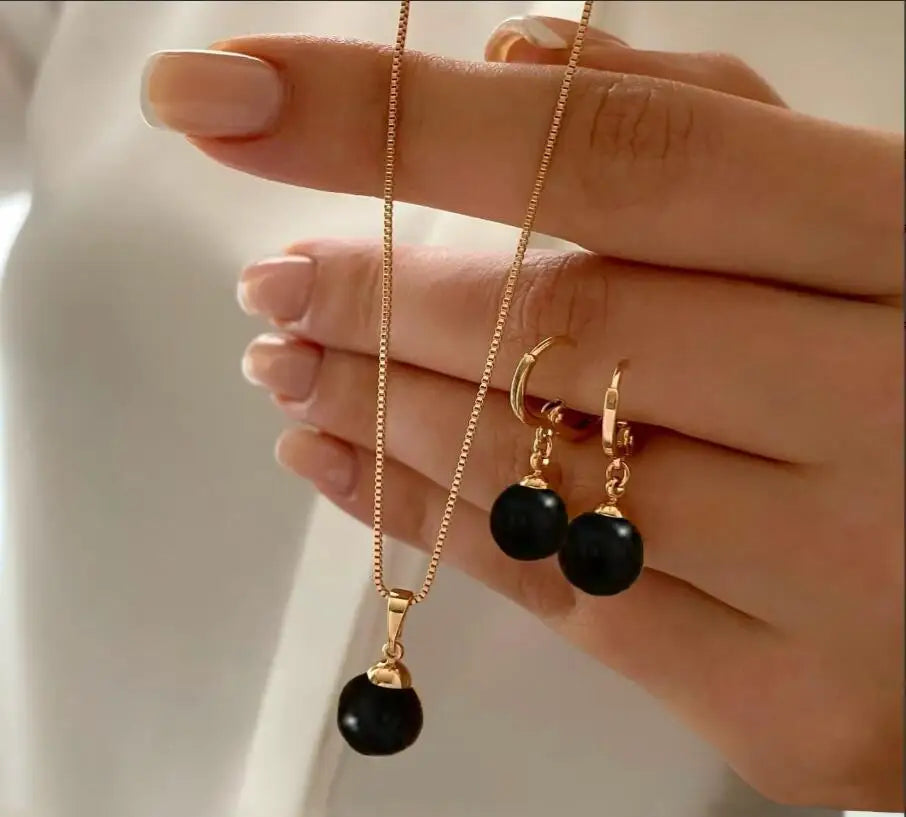 Pearl Necklace & Dangle Earrings Set