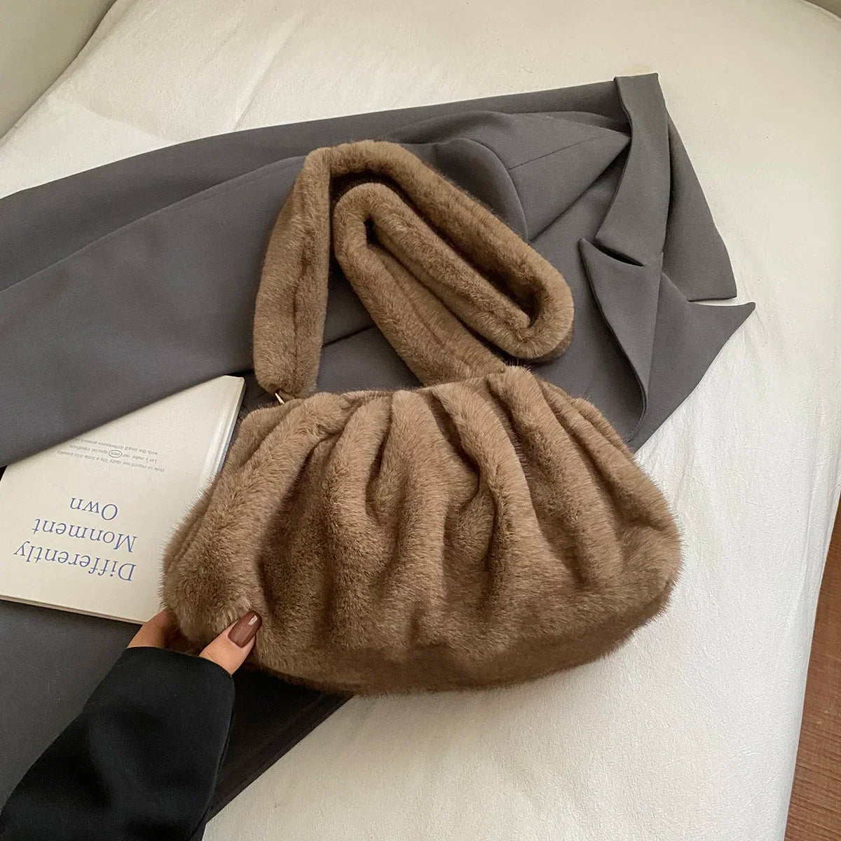Women’s Faux Fur Cloud Shoulder Bag