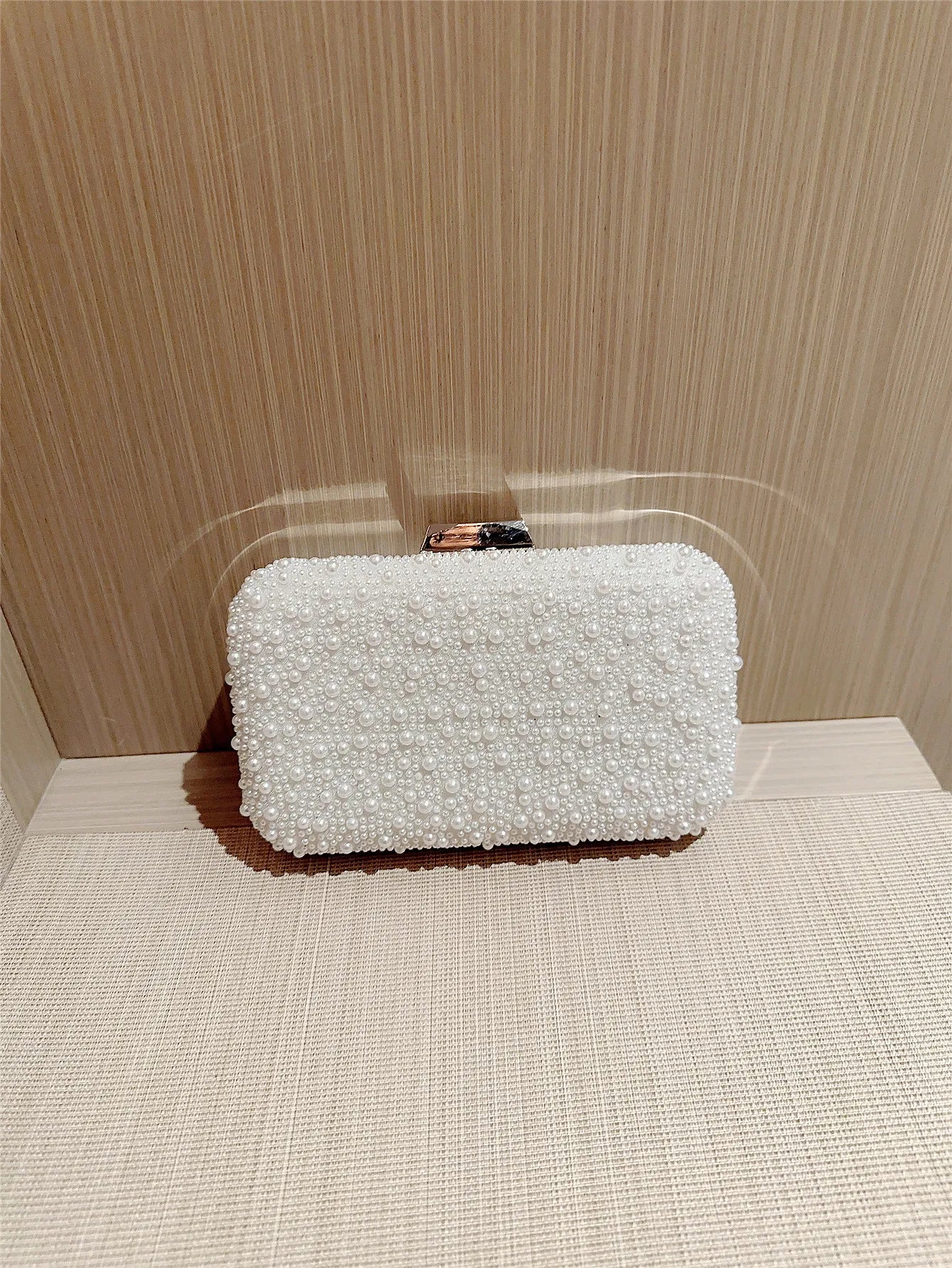 Pearl Square Box Type Evening Bag