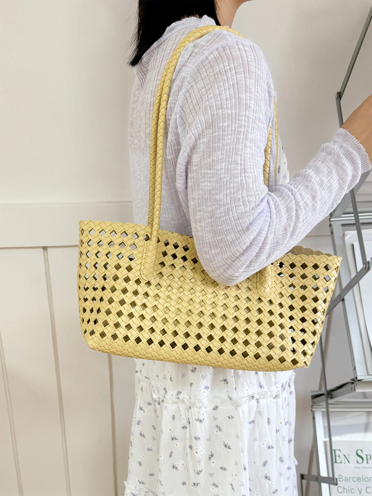 Women’s Hollow-Out Woven Tote Bag