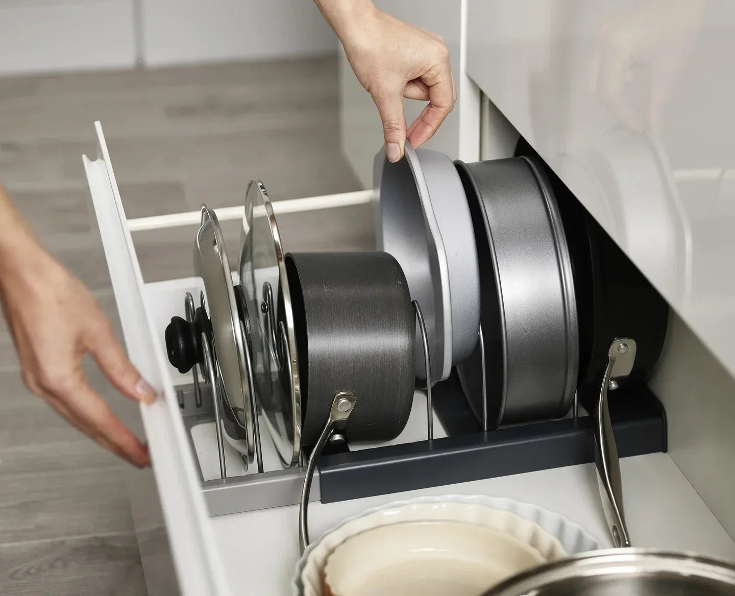 Expandable Pot & Pan Rack