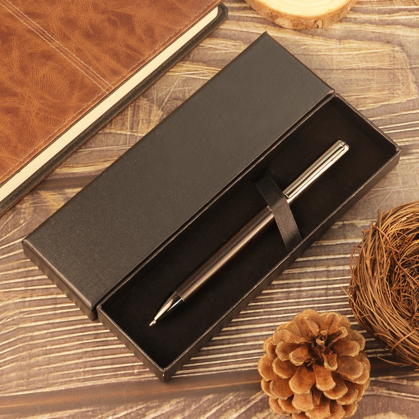 1/2 PCs with Box - Brown/Ebony Wood Grain Pen -