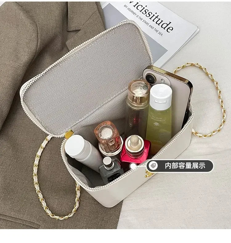  Pearl Shoulder Bag