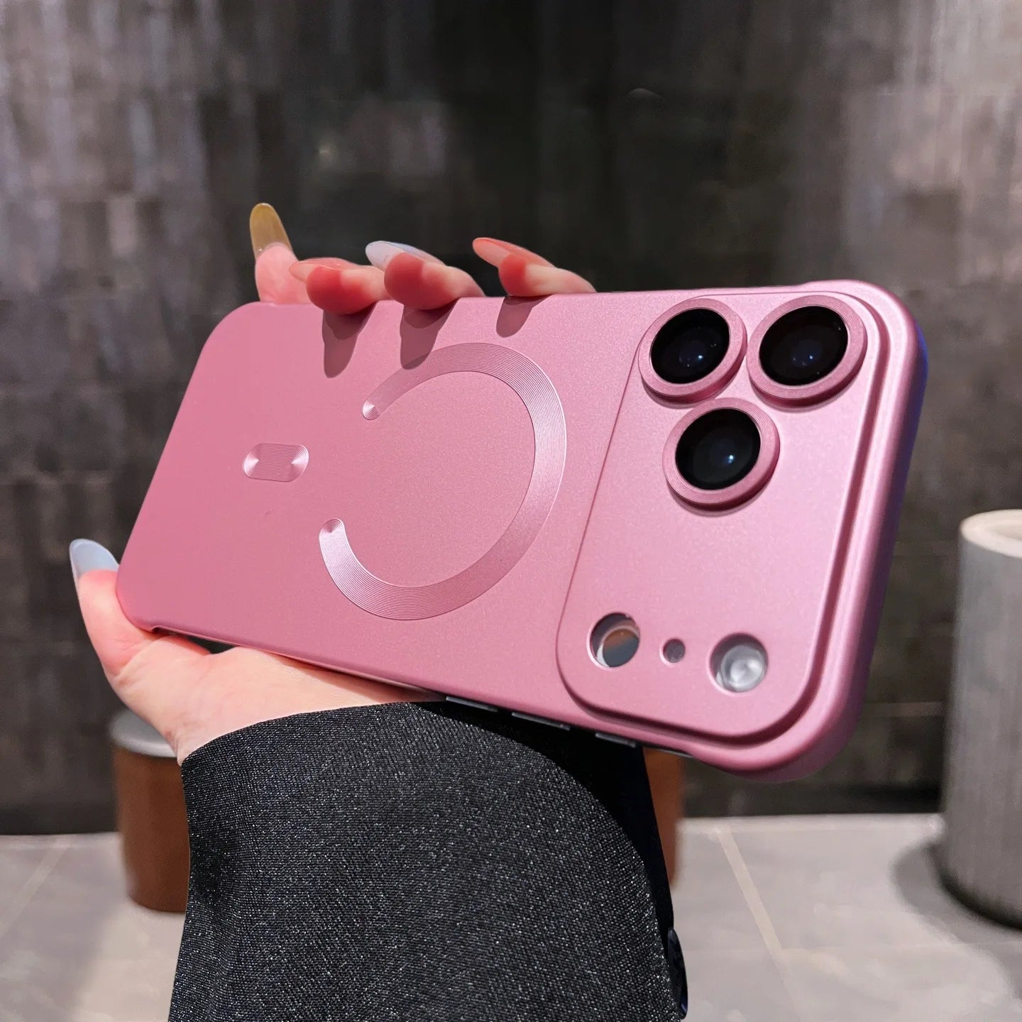 Mobile Phone Case – Ultra Thin Magsafe Case for iPhone