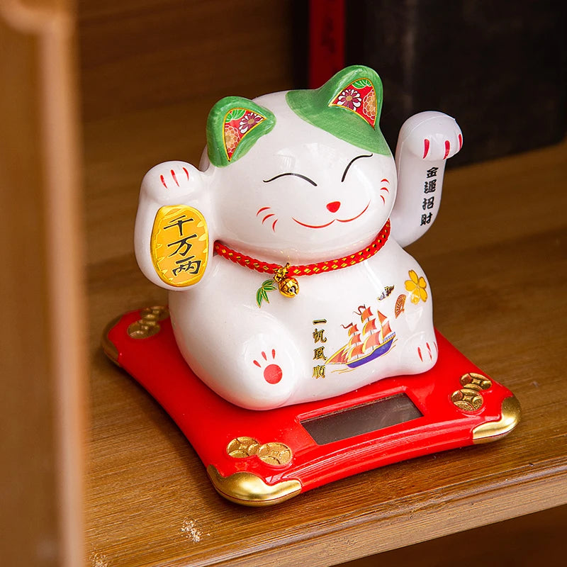 4.5 Inch Ceramic Lucky Solar Cat