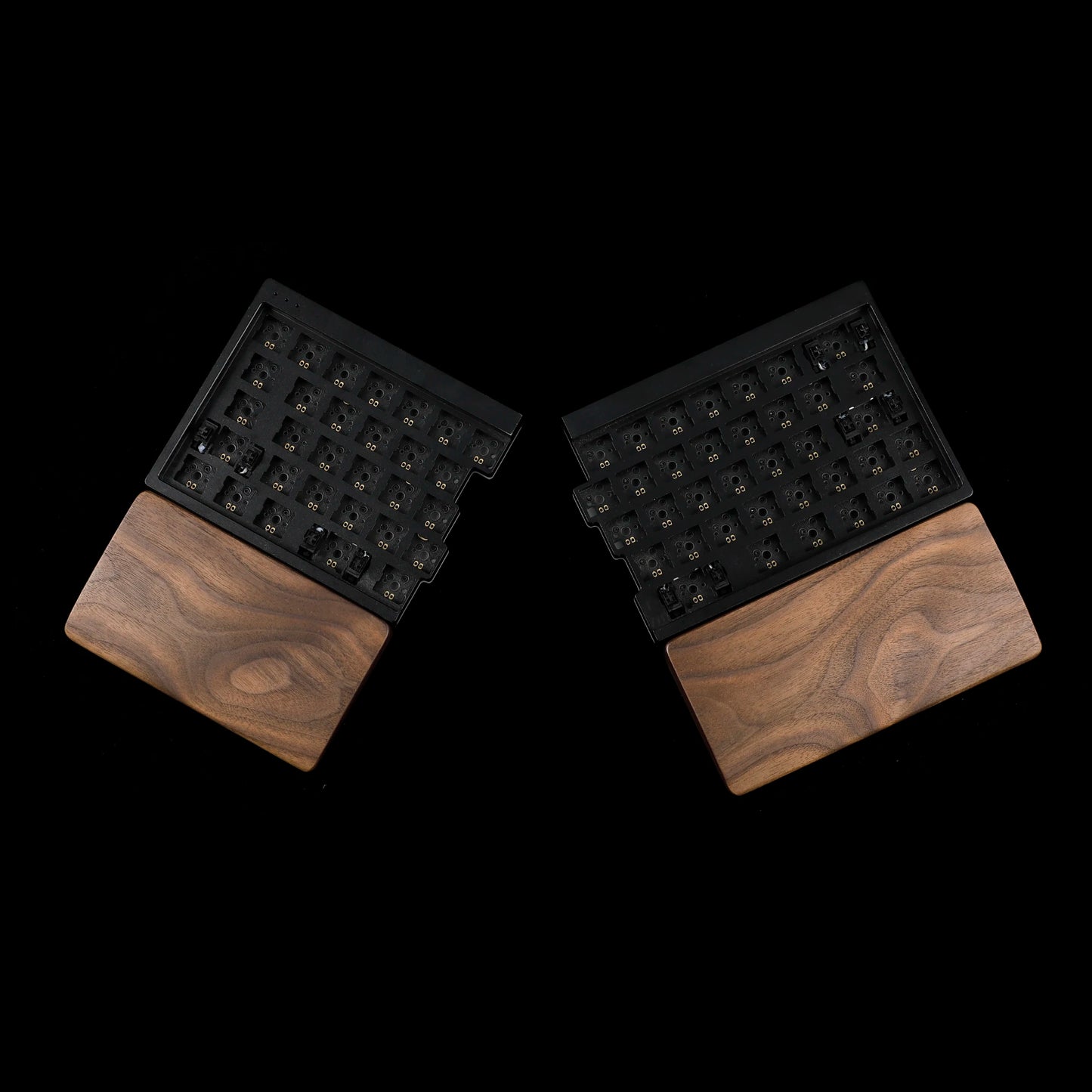 Wooden Walnut Wrist Rest for Split Keyboard
