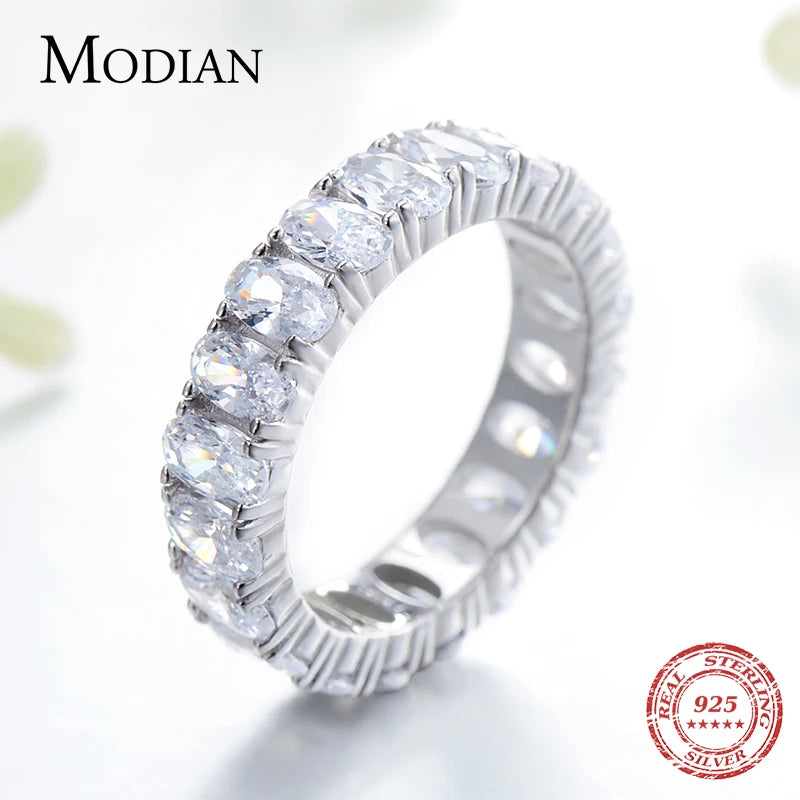 925 Sterling Silver Classic Oval Sparkling Ring