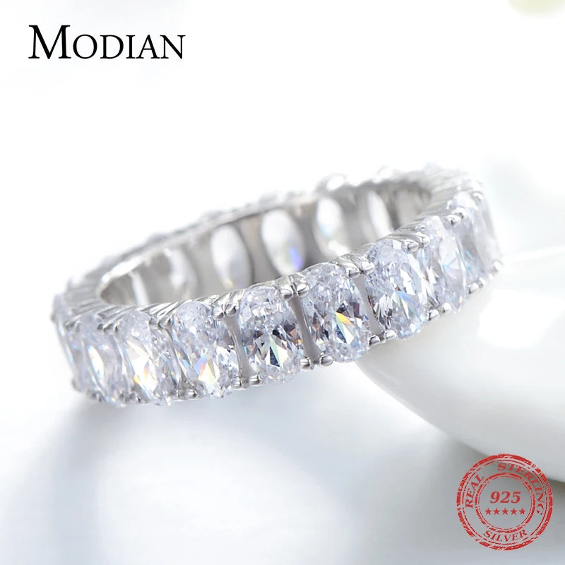 925 Sterling Silver Classic Oval Sparkling Ring