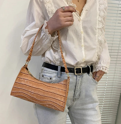 Alligator Pattern PU Leather Baguette Shoulder Bag