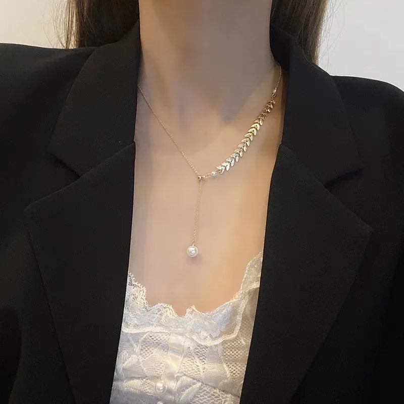 18K AU750 Gold Freshwater Pearl Wheat Ear Necklace