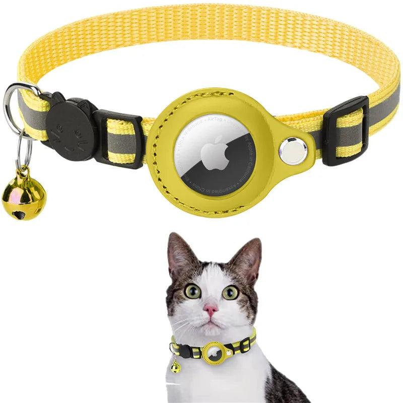 Adjustable Kitten Collar with AirTag Case
