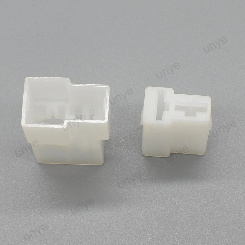 2-Pin Automotive Wiring Harness Connector Plug