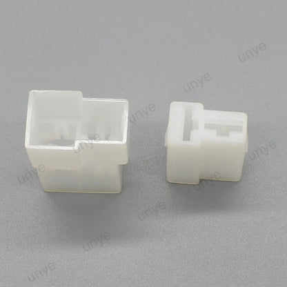 2-Pin Automotive Wiring Harness Connector Plug