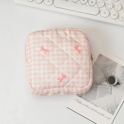 Heart Print Feminine Hygiene Storage Pouch