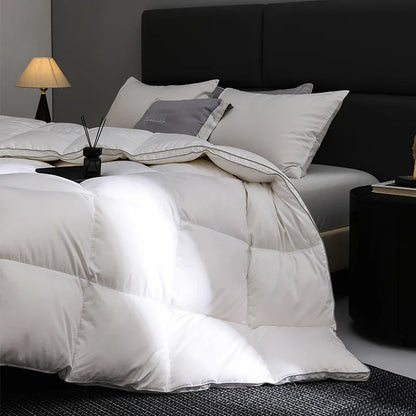 95% Goose Down Comforter