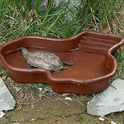 Reptile Bathing Pool with Ramp