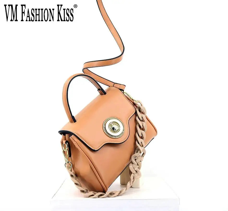 Luxury Women's Crossbody Bag with Fashion Chain Strap