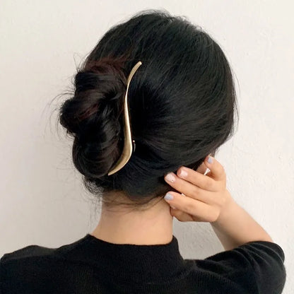 Fashion Elegant Gold Color S-shaped Metal Hairpins