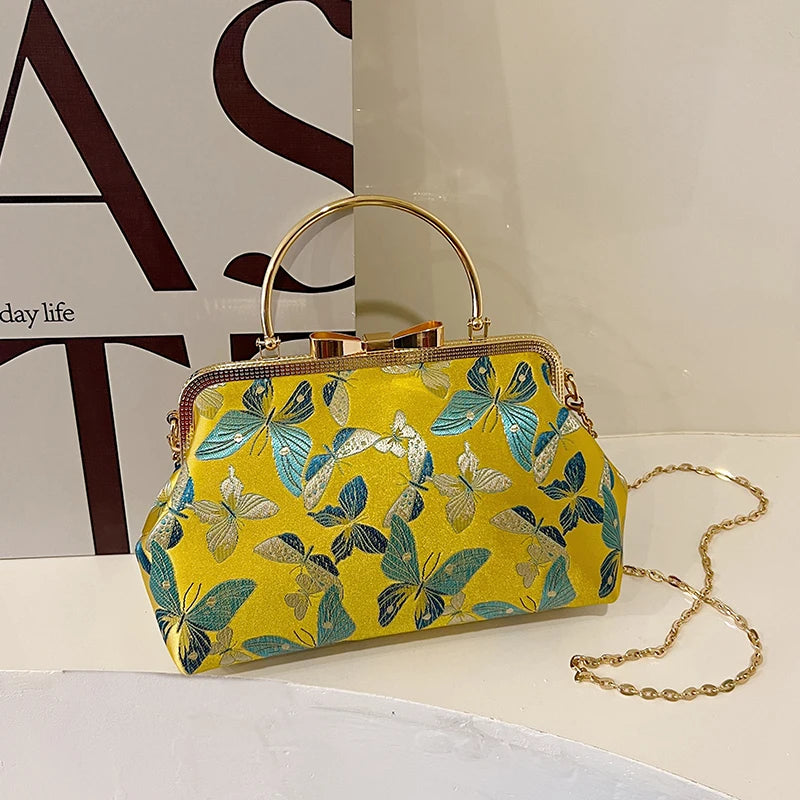 Vintage Embroidered Chain Clutch Handbag