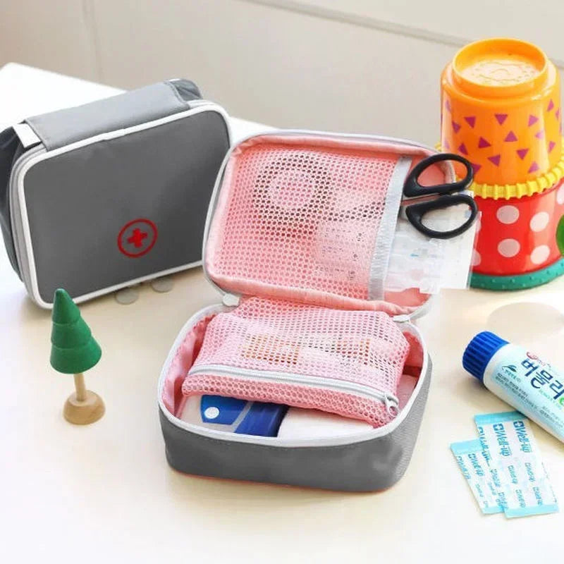 Portable Travel First Aid Organiser Case