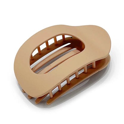 Oval Leopard Hair Claw Clip