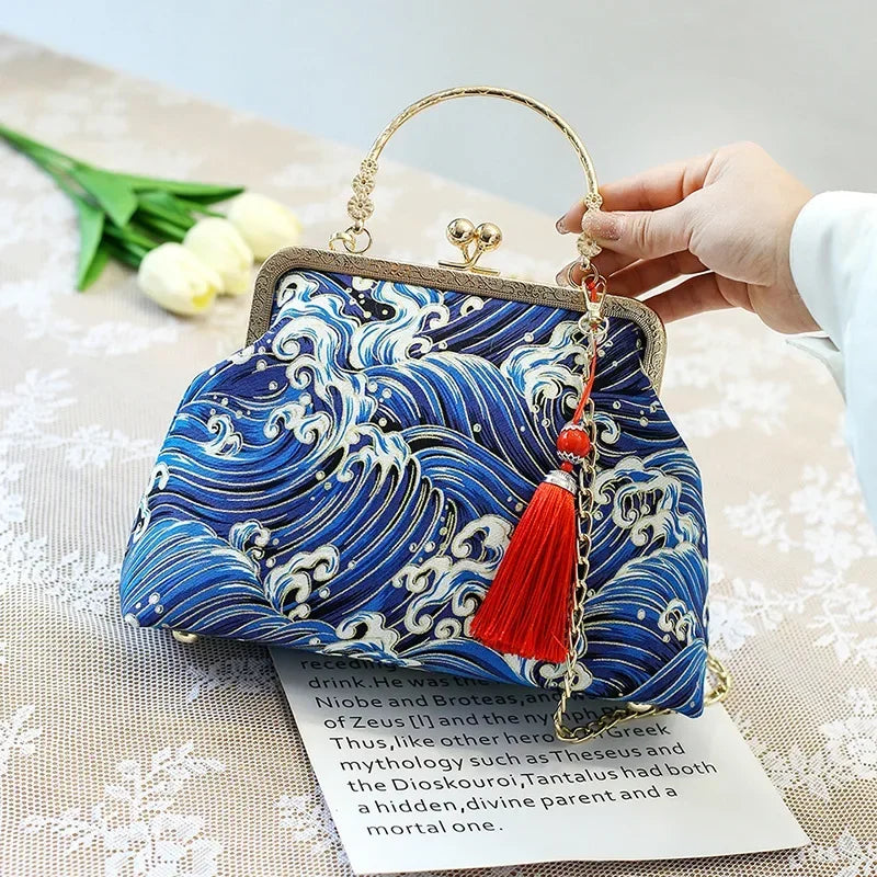 Vintage Embroidered Frame Handbag