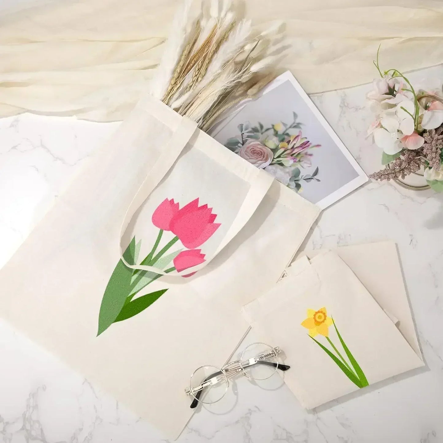 Blank Canvas Tote Bags for DIY & Everyday Use