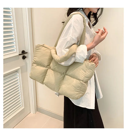 Quilted Large Capacity Tote Shoulder Bag