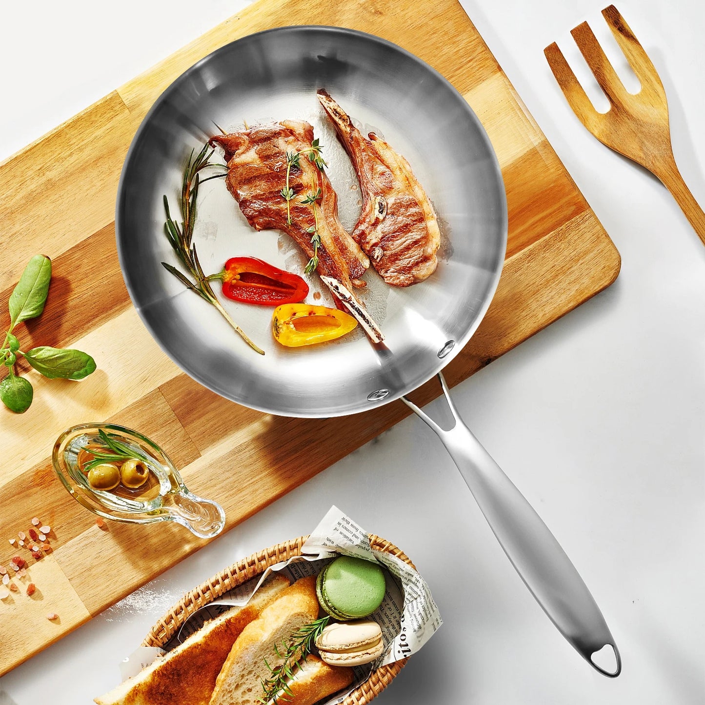 Uncoated Stainless Steel Chef’s Frying Pan – 28cm