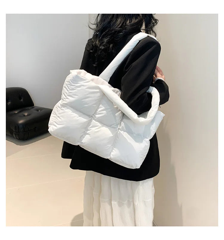 Quilted Large Capacity Tote Shoulder Bag