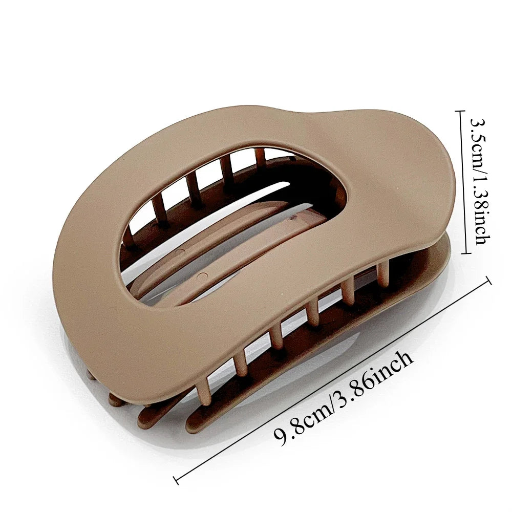 Oval Leopard Hair Claw Clip