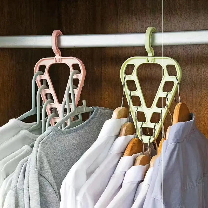 Triangle 9-Hole Rotating Clothes Hanger