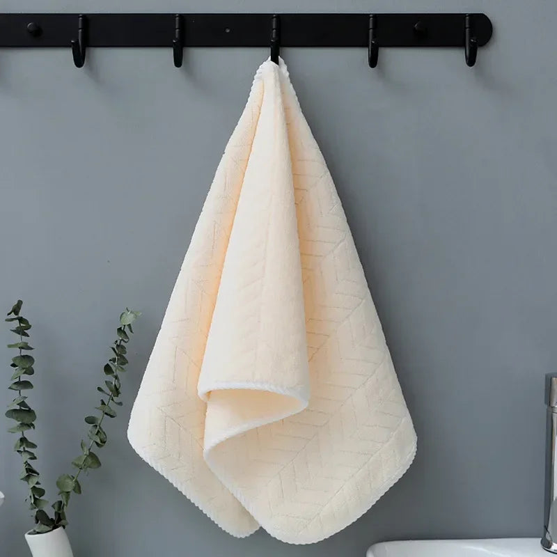 Thick Coral Velvet Bath Towel