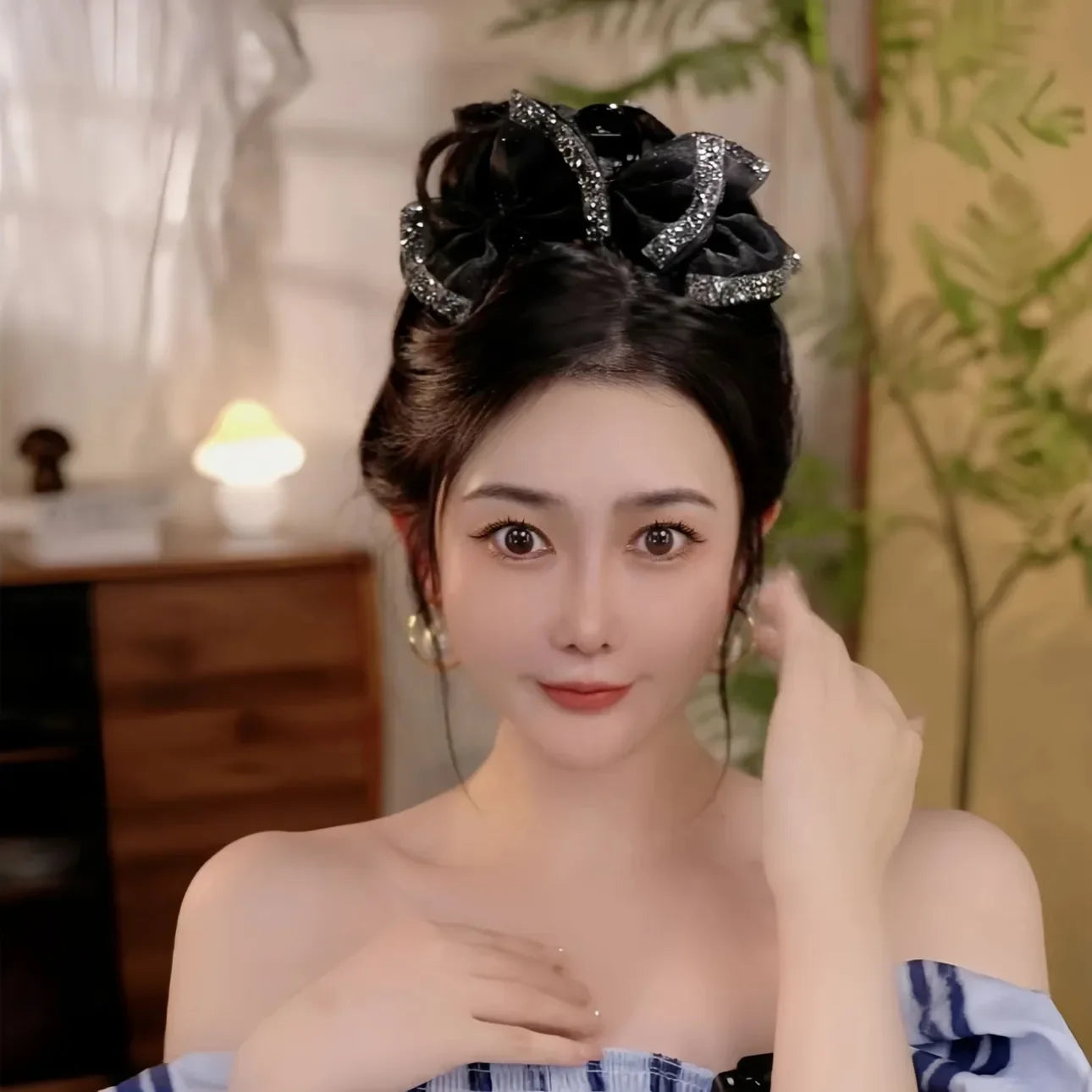 Bowknot Mesh Hair Claw Clip