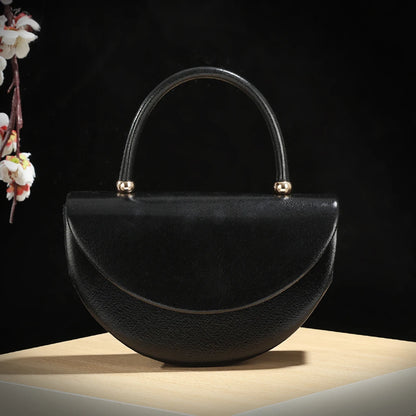Half Moon Handbag – Shiny Evening Chain Shoulder Bag
